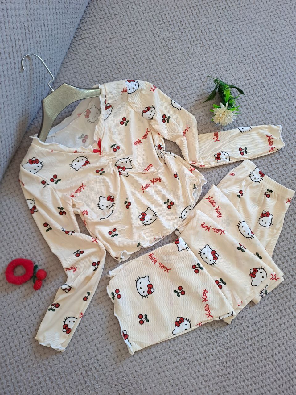 🍄بيجامة هيلوا كيتي🐱